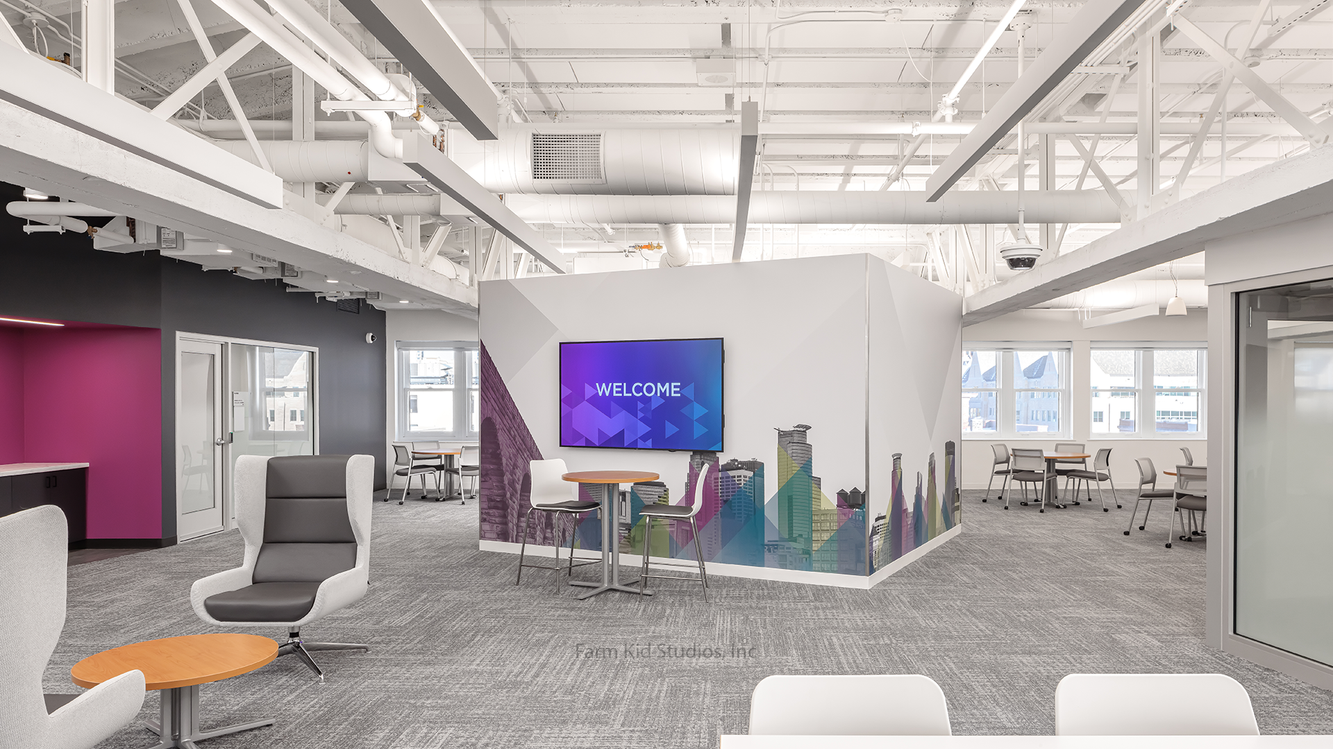 Hero Image-1-MCTC Management Education Center - Farm Kid Studios INC